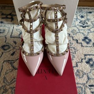 VALENTINO ROCKSTUD CAGED PUMP 65MM Pink 36